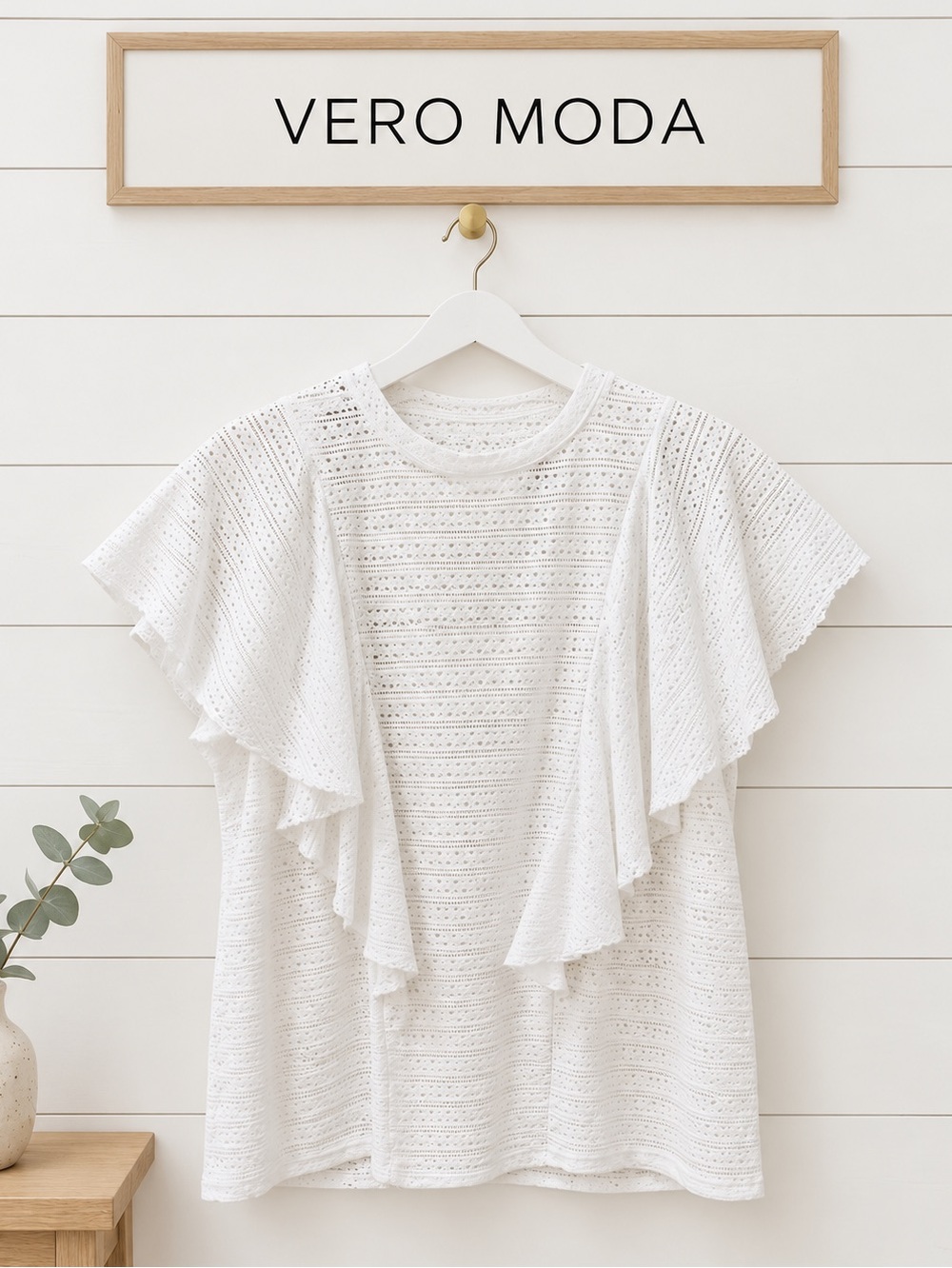 VERO MODA White Lace Ruffle Top S